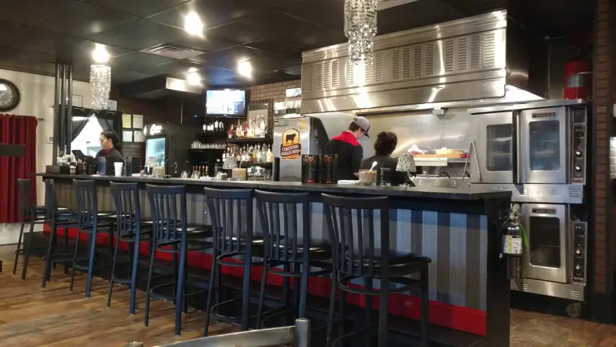 Carl & Chelle's Grill Room